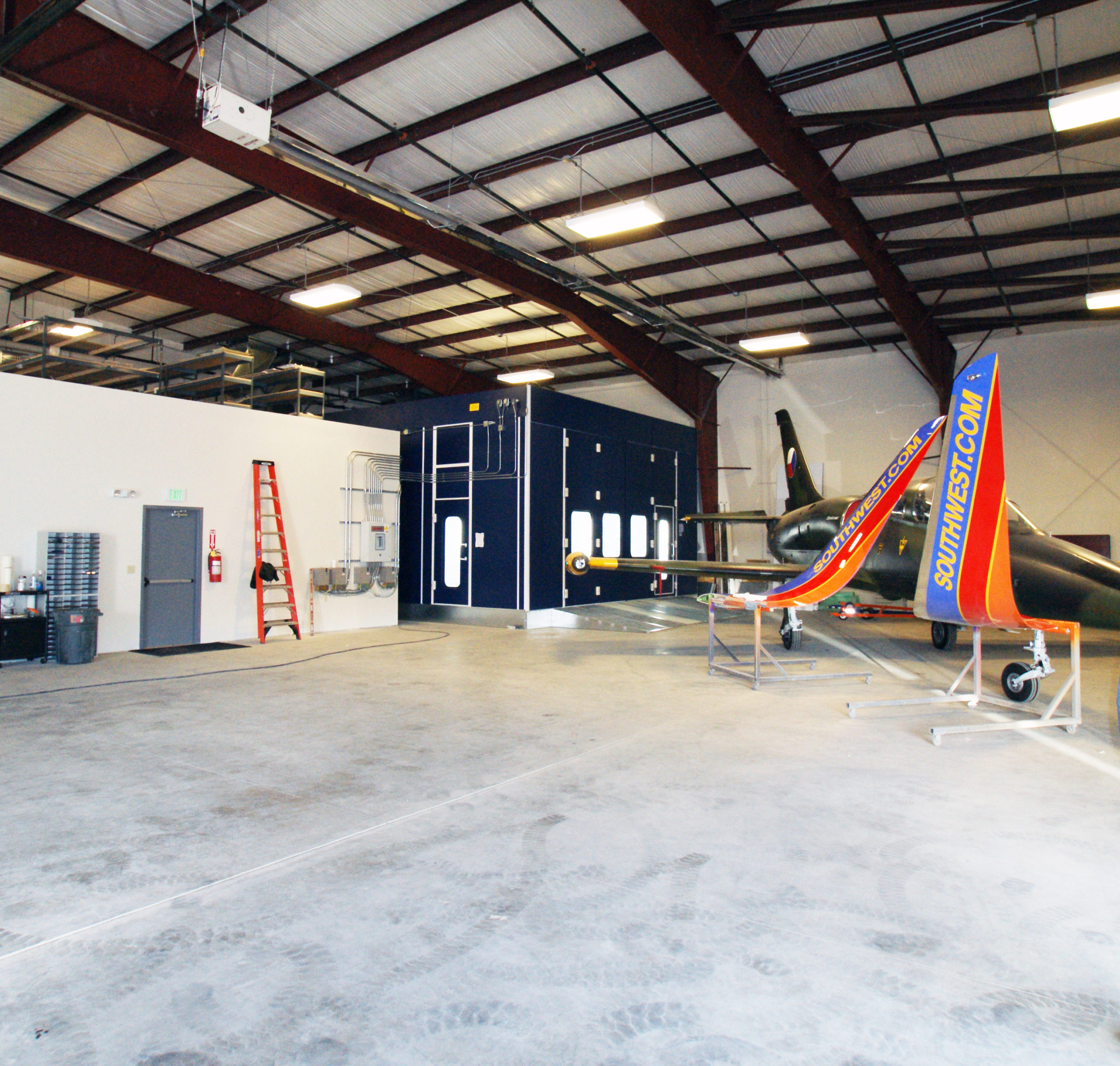 Aircraft aerospace paint booth for aerospace coatings and corrosion control